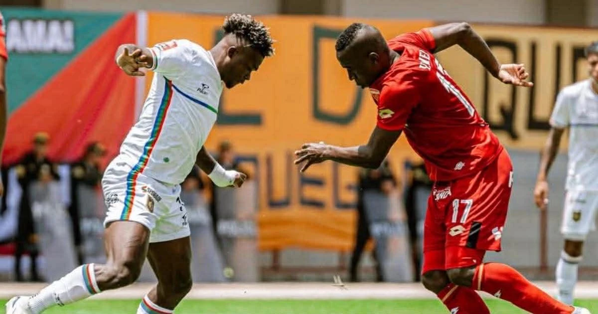 Remontada de CD Moquegua hunde a Sport Huancayo