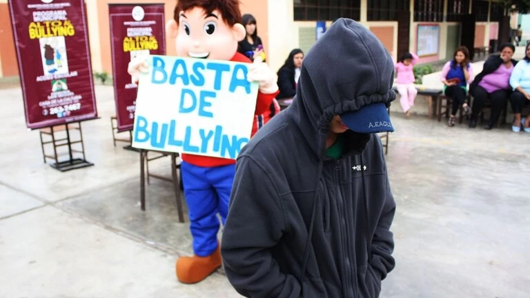 Gobierno publicará "en los próximos días" la norma para que alumnos violentos puedan ser expulsados