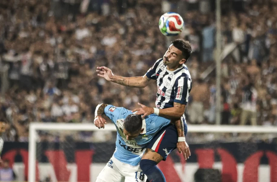 Alianza Lima lidera Apertura faltando 3 fechas